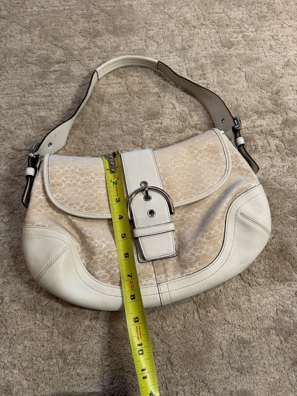 Vintage 2004 Coach Soho 6808 Signature Buckle Hobo Bag Cream White Y2K